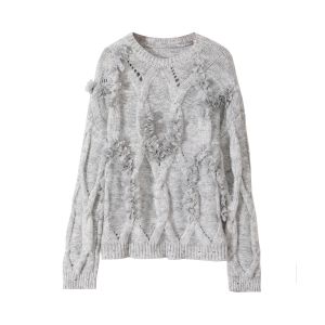 Chic Floral Embroidered V-Neck Sweater in Grey