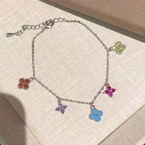 Multi-Color Crystal Clover Bracelet