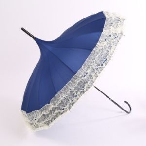 TW013 Pagoda lacy umbrella in Navy
