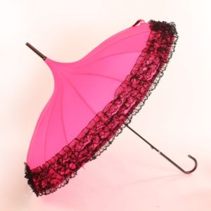 TW013 Pagoda lacy umbrella in Fuchsia