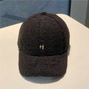 Teddy Fleece Letter H Cap Hat
